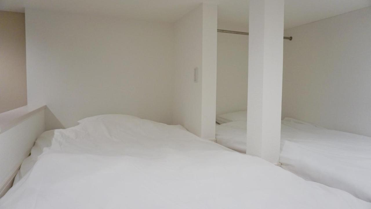 Апартаменти Trip Pod Sumiyoshi B Фукуока Екстер'єр фото